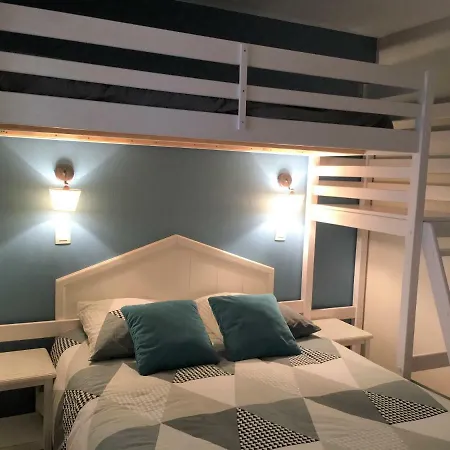 Beau T2 Vue Mer Dans Standing Avec Piscine Classe 3 Etoiles Apartment Six-Fours-les-Plages